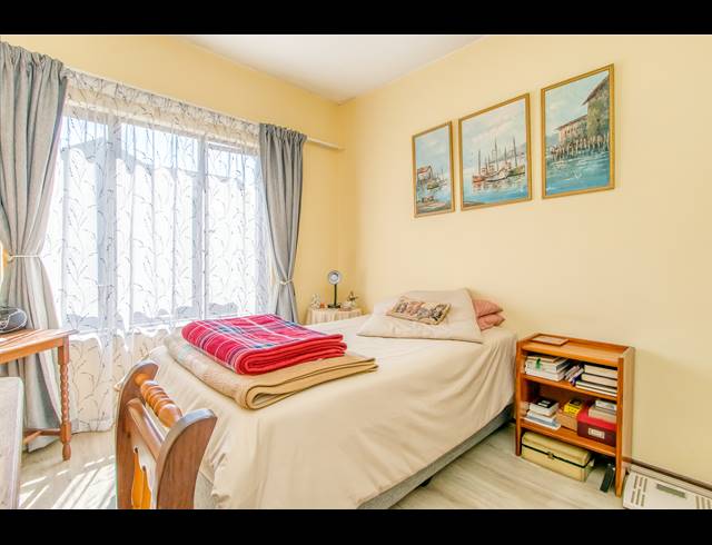 2 BEDROOM APARTMENT FOR SALE IN DOUGLASDALE